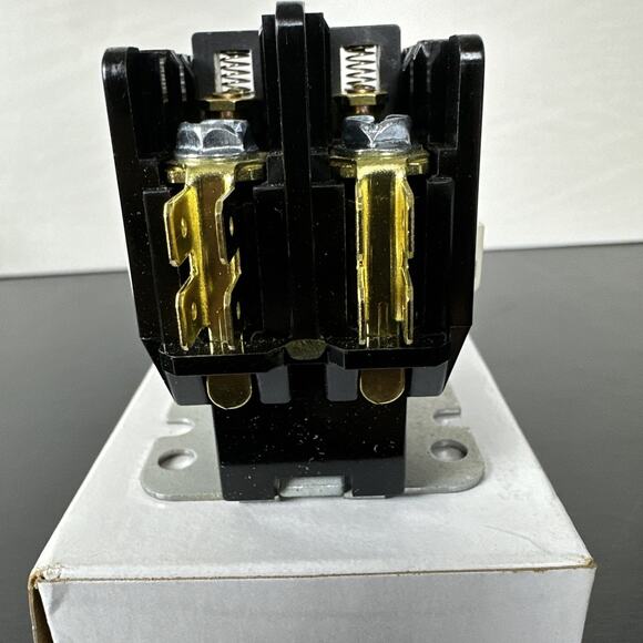 White Rodgers Magnetic Contactor 50/60Hz 30A 40A 2-Poles‎ 24VAC 90-244 - Picture 3 of 9